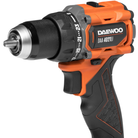 Дрель-шуруповерт аккумуляторная с набором DAA 4021Li SET BOX DAEWOO НОВИНКА в Екатеринбурге