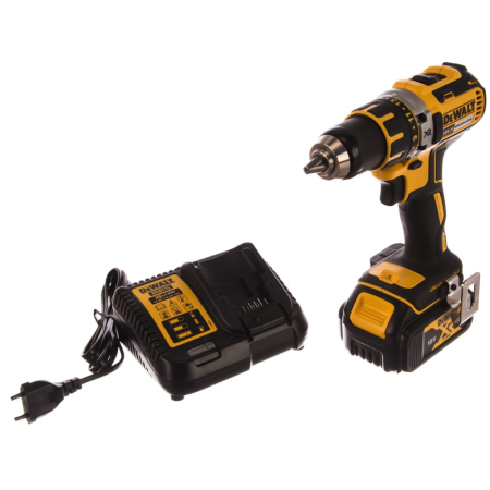 Шуруповерт аккумуляторный DeWalt DCD790M2-QW в Екатеринбурге