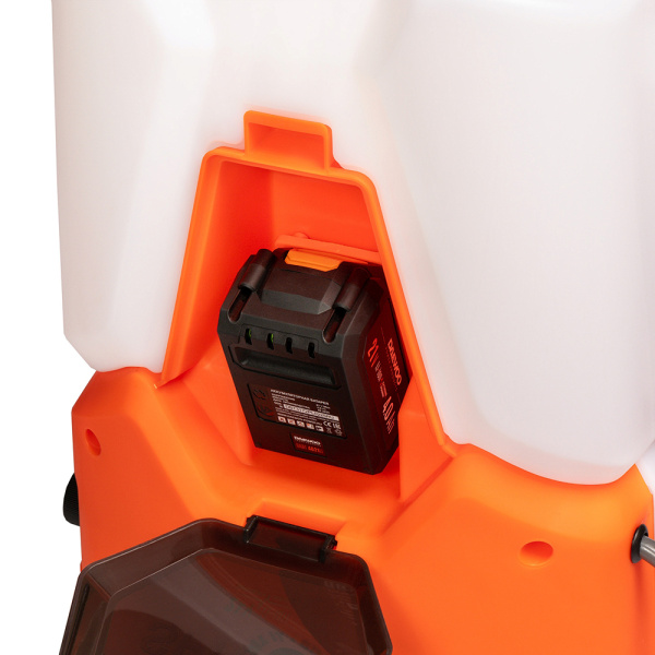 Опрыскиватель аккумуляторный DAEWOO DSA 2021 Li SET в Екатеринбурге