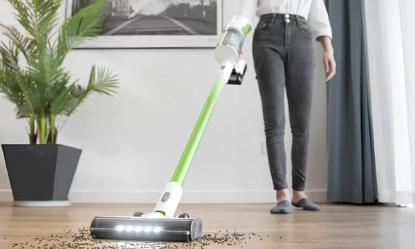 Пылесос вертикальный аккумуляторный Greenworks SV24532K4 4702007UB в Екатеринбурге