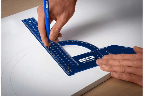 Угольник разметочный ЗУБР 300мм.  34398-30 в Екатеринбурге 