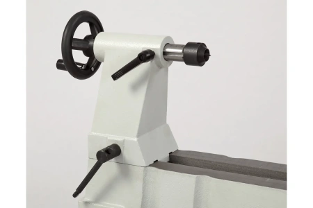 Станок токарный BELMASH WL-350/1100VS S142A в Екатеринбурге