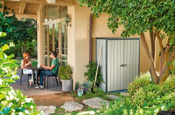 Шкаф уличный высокий из ПВХ "Keter" Хиг Стори 1500L серый 140х77х181см 43кг  17202203 в Екатеринбурге