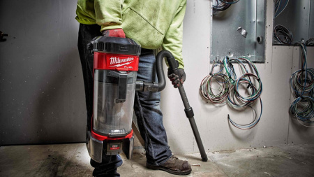 Промышленный пылесос Milwaukee M18 FBPV-0-FUEL BACK VAC 4933464483