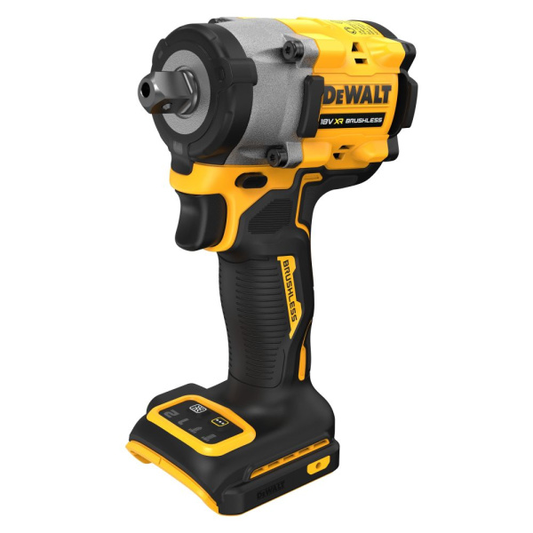 Гайковерт аккумуляторный  DeWalt  DCF922NT в Екатеринбурге