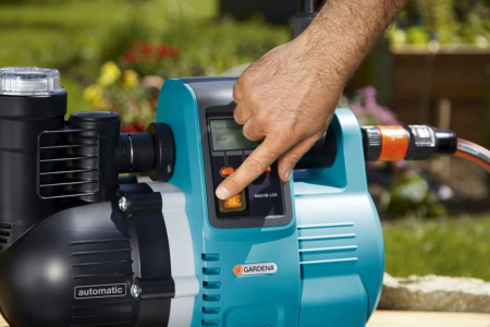 Напорный автоматический насос GARDENA 5000/5Е Comfort LCD 01759-20.000.00 в Екатеринбурге