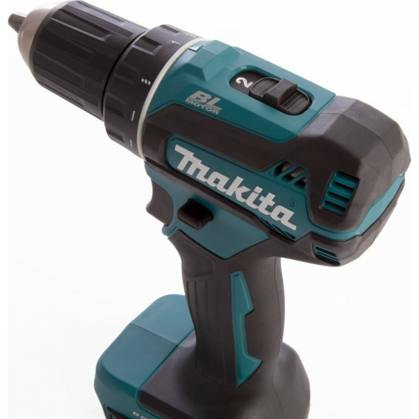 Аккумуляторный шуруповерт Makita DDF485RF3J в Екатеринбурге