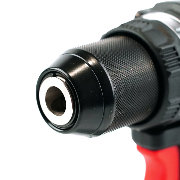 Аккумуляторная дрель TEH TDBL720 в Екатеринбурге