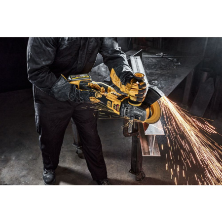 УШМ аккумуляторная DeWalt  DCG460NK-XJ  в Екатеринбурге