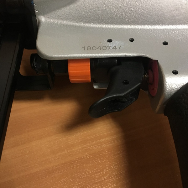 Пистолет гвоздезабивной Trusty-Tools TCSN-2.5/75 в Екатеринбурге