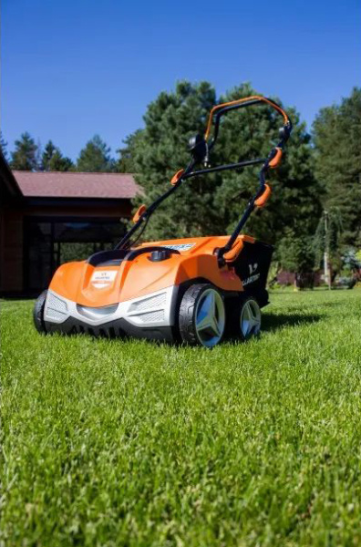 Аэратор электрический VILLARTEC AE1638  в Екатеринбурге