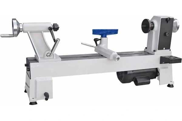 Станок токарный BELMASH WL-300/535 S228A в Екатеринбурге