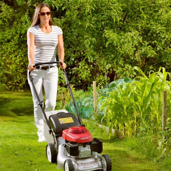 Бензиновая газонокосилка "Honda" HRG416CSKEH в Екатеринбурге
