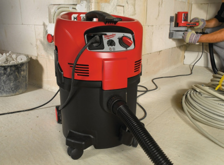 Промышленный пылесос Milwaukee AS 300 EMAC 4933416080