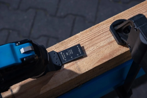 Насадка для реноваторов HOGERT по металлу биметаллическая 20x40 мм, зубцы 1,4 мм HT2A115 в Екатеринбурге