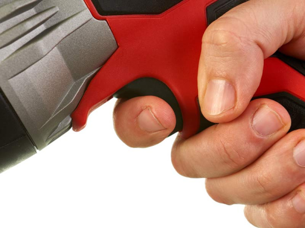 Аккумуляторный фонарь Milwaukee M12 SLED-0 4933451261