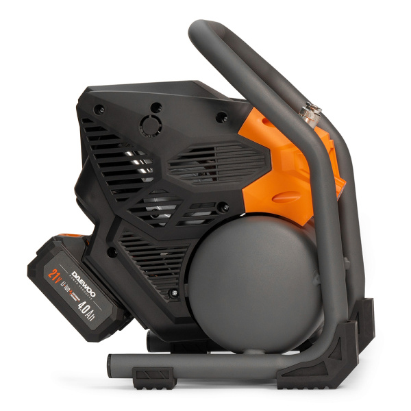 Компрессор аккумуляторный 21В DAEWOO DAC 80S Li SET в Екатеринбурге