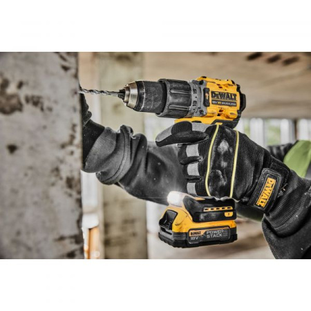 Шуруповерт аккумуляторный ударный "DeWalt" DCD805NT-XJ (18В,Li-Ion, BL,без акк. и з/у, кейс) в Екатеринбурге