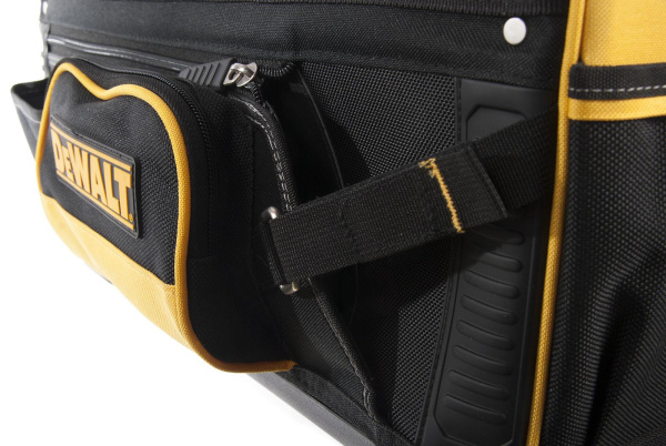 Сумка для инструмента DeWalt нейлон 18" 50*30-36см 1-79-208 в Екатеринбурге