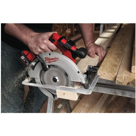 Акк. циркулярная пила Milwaukee M18 BLCS66-0X 4933464589