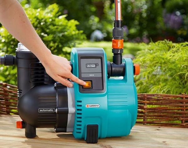Напорный автоматический насос GARDENA 4000/5Е Comfort 01758-20.000.00 в Екатеринбурге