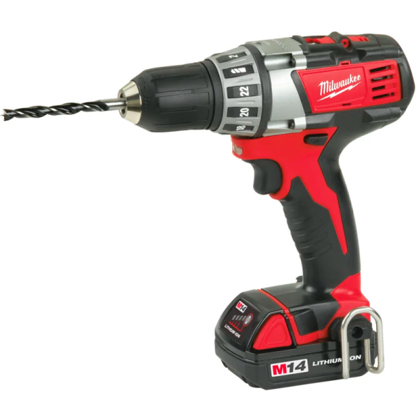 Аккумуляторная безударная дрель-шуруповерт Milwaukee C14 DD-22С 4933416990