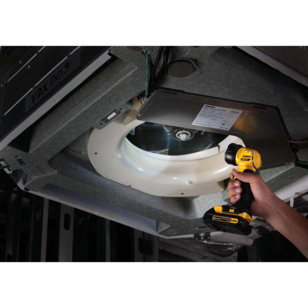 Аккумуляторный фонарь "DeWalt" DCL040 DCL040-XJ в Екатеринбурге