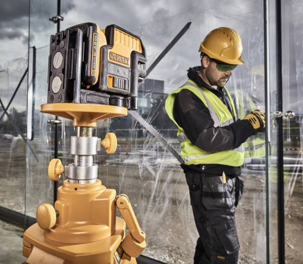 Лазерный нивелир "DeWalt" DCE0825D1G DCE0825D1G-QW в Екатеринбурге