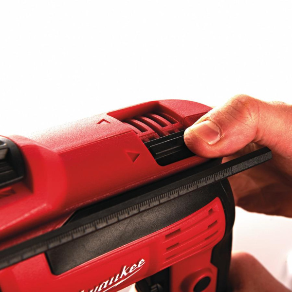 Ударная дрель Milwaukee PD-705 4933431955