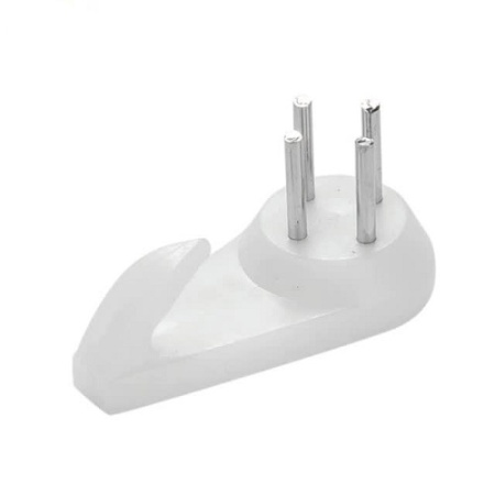 Крючок Toly средний 30х15мм. в Екатеринбурге