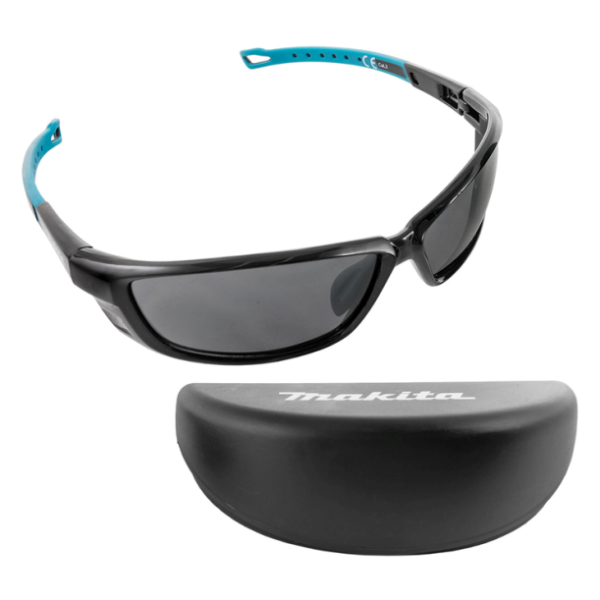 Шуруповерт Makita, аккумулятор (3 а.ч.), рюкзак, очки PT1002 в Екатеринбурге