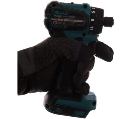 Шуруповерт аккумуляторный Makita DDF083Z в Екатеринбурге