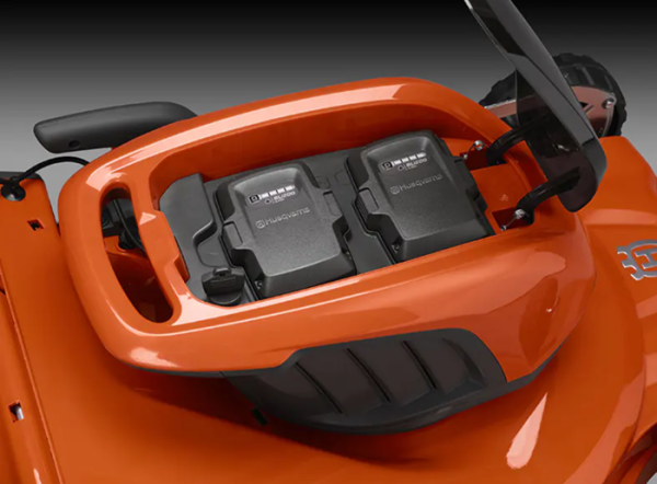 Аккумуляторная  газонокосилка Husqvarna LC353VXi в Екатеринбурге