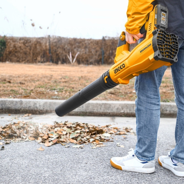 Воздуходувка аккумуляторная INGCO CABLI20428 в Екатеринбурге