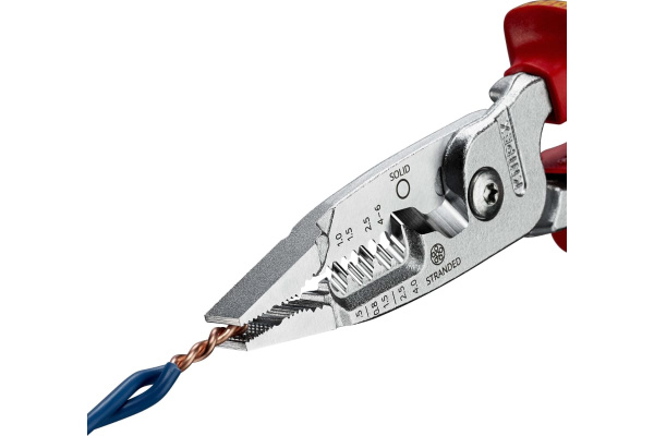 Клещи электромонтажные KNIPEX 5-в-1, зачистка: 0.75-4/6мм/кв., рез: d.15/50мм/кв.  KN-1376200ME в Екатеринбурге 