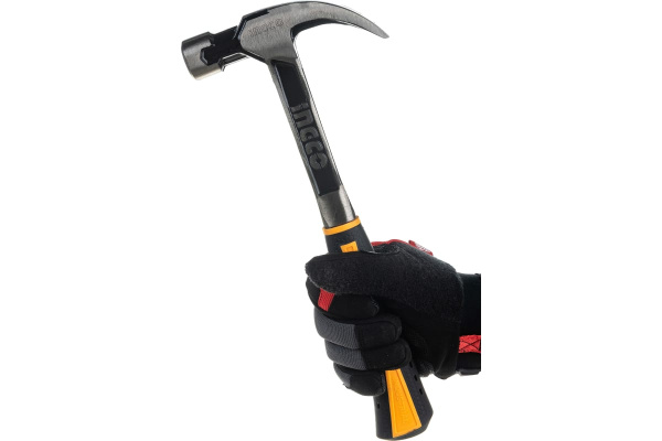 Молоток-гвоздодер INGCO INDUSTRIAL 560 гр  HCH0820 в Екатеринбурге 