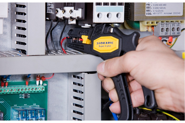 Инструмент для снятия изоляции JOKARI Super 4 plus 20050 в Екатеринбурге 