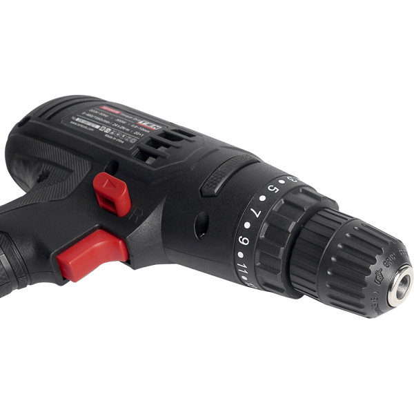 Сетевой двухскорострой шуруповерт TEH TD1003S Двухскоростной шуруповерт, мощность 300 Ватт. Самозажимной в Екатеринбурге