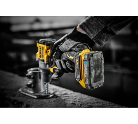 Шуруповерт аккумуляторный ударный DeWalt DCD805E2T-QW в Екатеринбурге