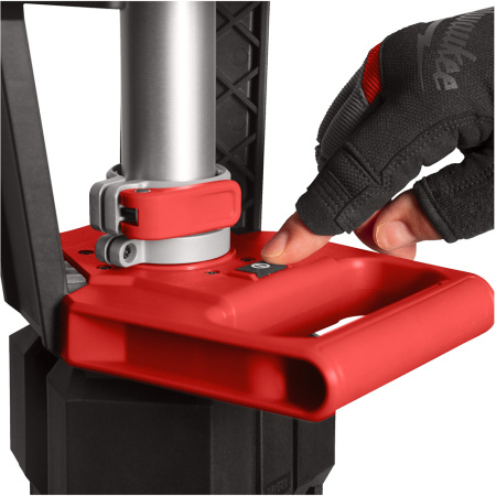 Акк. фонарь Milwaukee мачта освещения M18 SAL2-0 4933492486