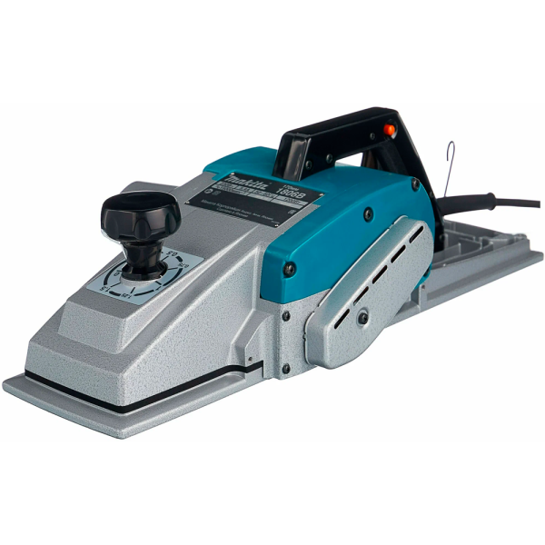 Рубанок Makita 1806В в Екатеринбурге